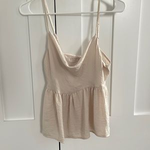 American Eagle tank. Still has tags. Never worn.